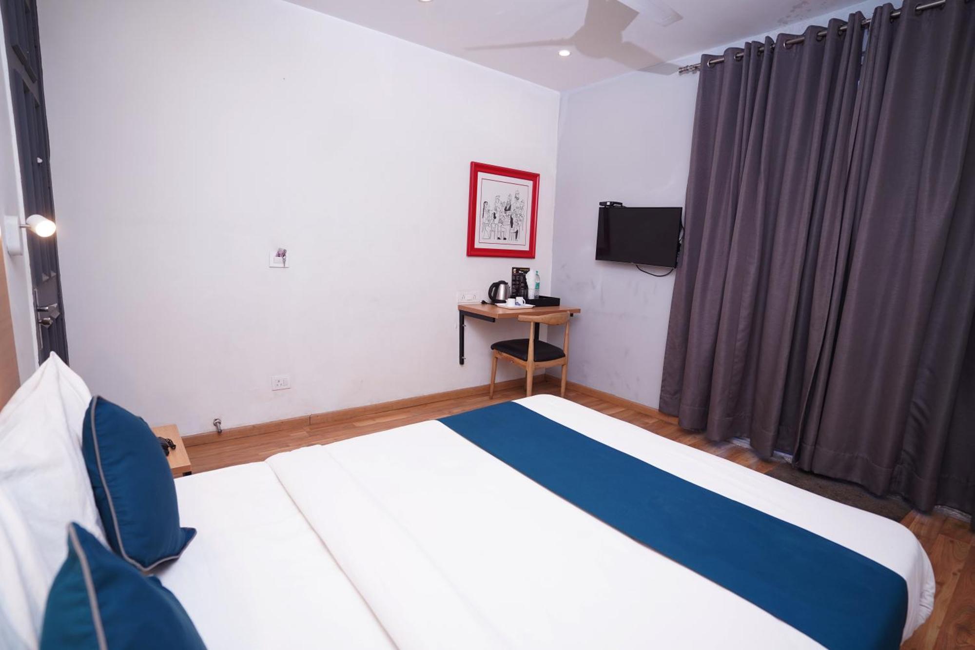 Hotel Mira Residency- Outer Ring Road, Paschim Vihar Delhi  Bagian luar foto