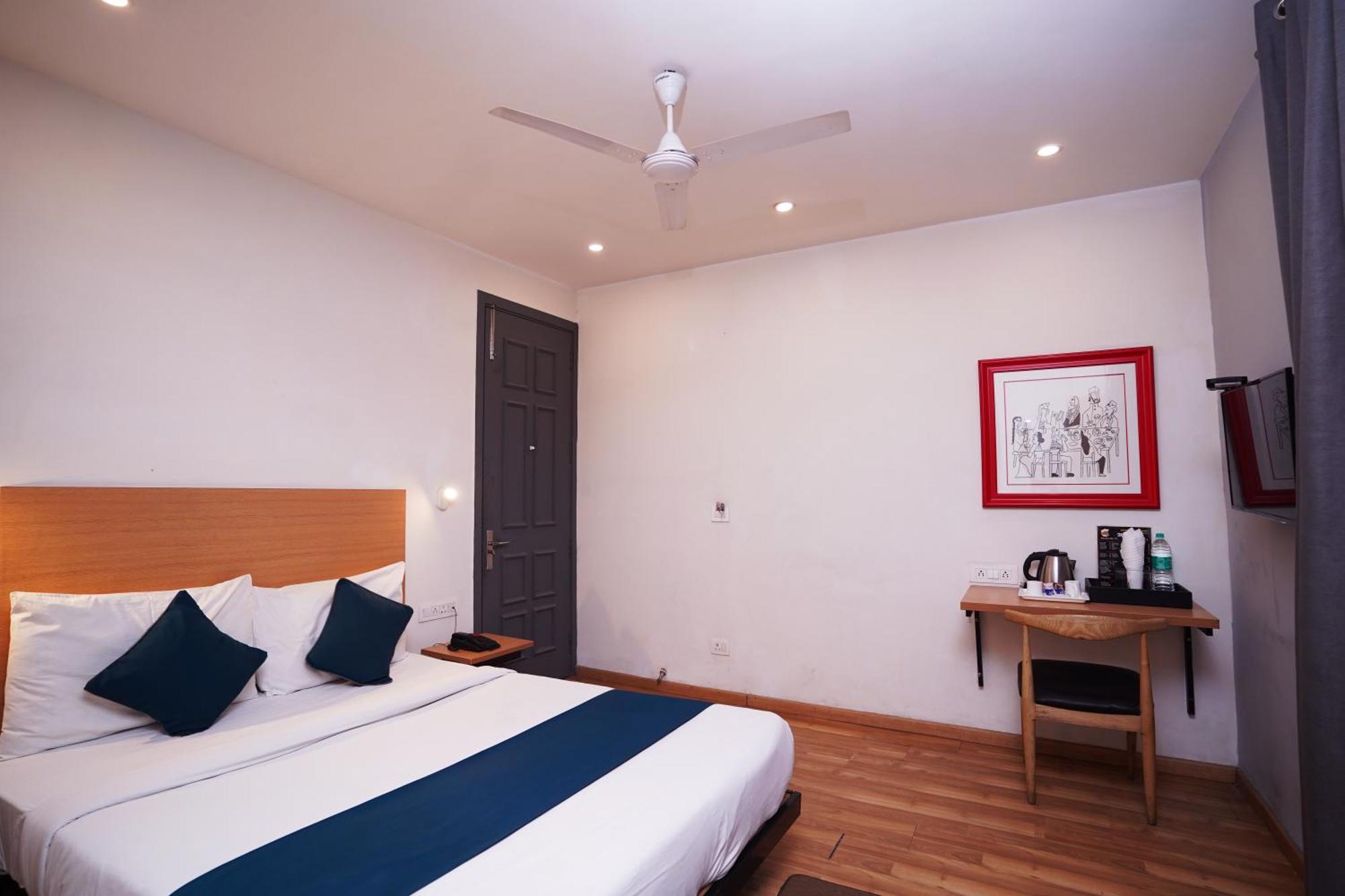 Hotel Mira Residency- Outer Ring Road, Paschim Vihar Delhi  Bagian luar foto