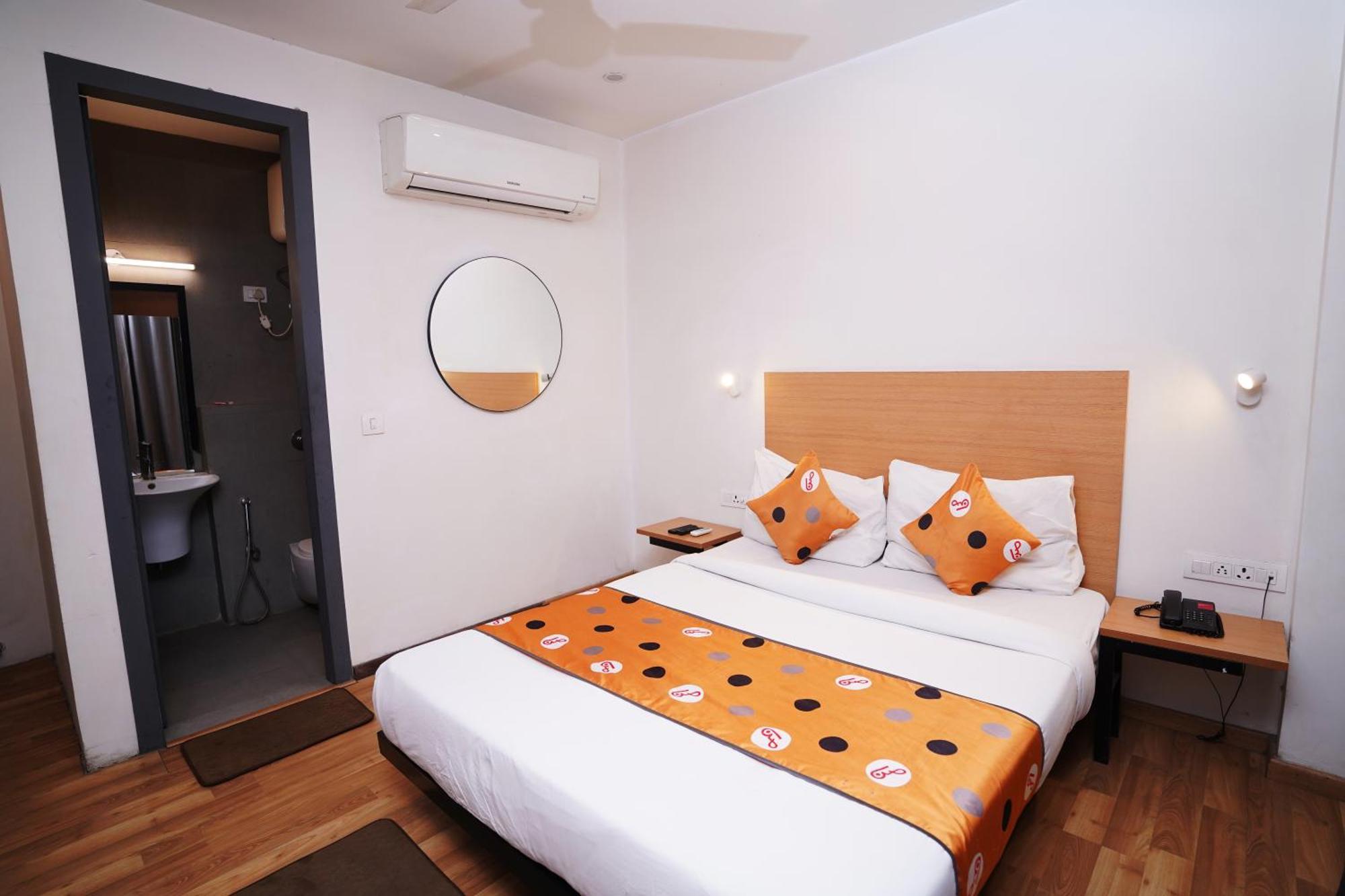 Hotel Mira Residency- Outer Ring Road, Paschim Vihar Delhi  Bagian luar foto
