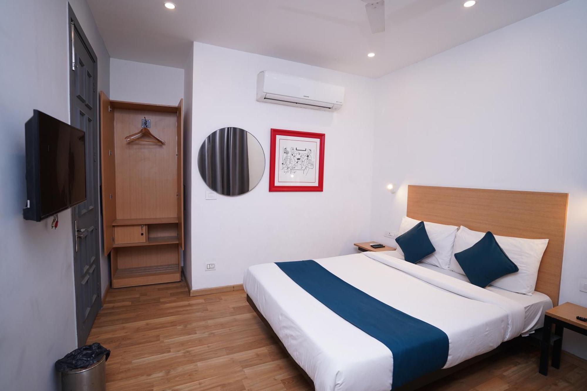 Hotel Mira Residency- Outer Ring Road, Paschim Vihar Delhi  Bagian luar foto