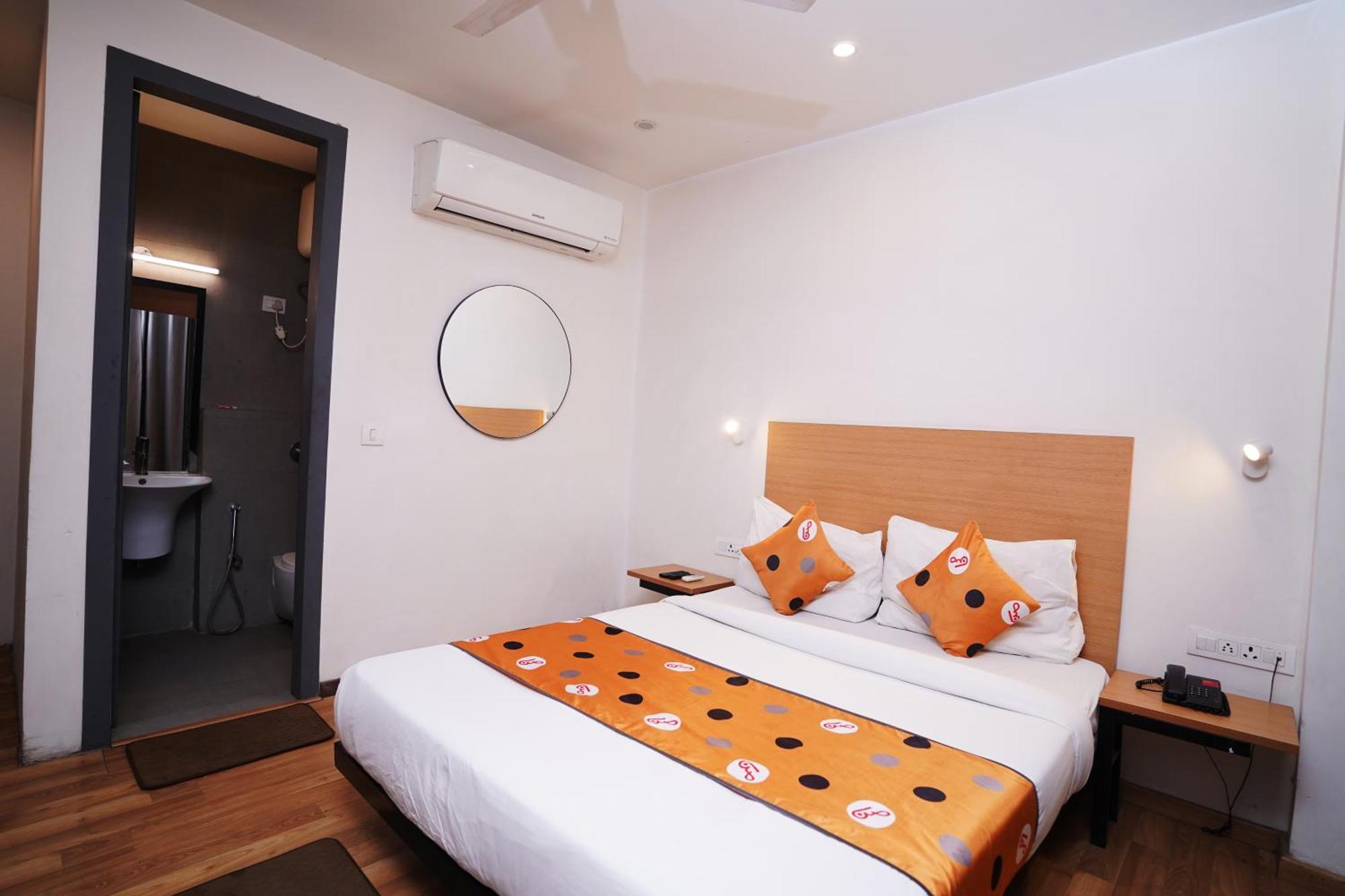 Hotel Mira Residency- Outer Ring Road, Paschim Vihar Delhi  Bagian luar foto